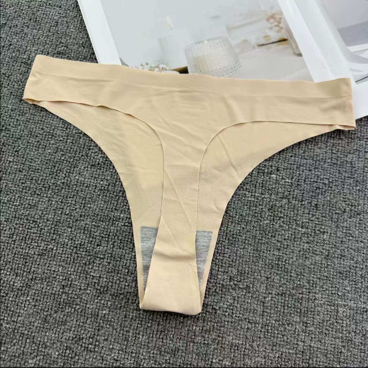 Export to Europe, America and Africa, stock and in stock. Women's seamless, breathable and comfortable one-piece ice silk nude underwear. Low price, solid color, no print Item Picture