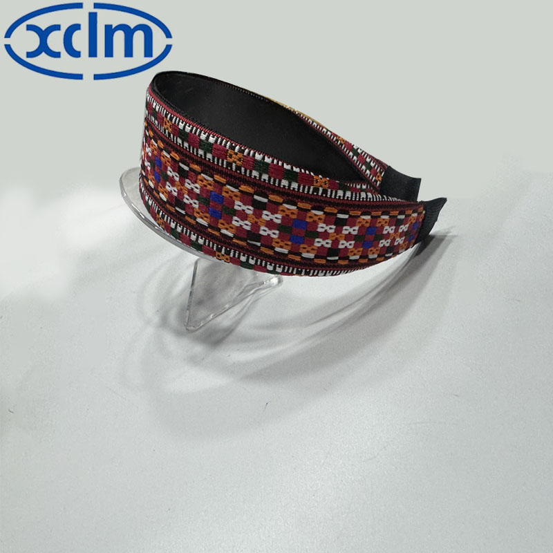 Retro hair clips, wide-brimmed hair bands, embroidered ethnic floral hair clips, face-washing headbands, new hair accessories, high head accessories details Picture