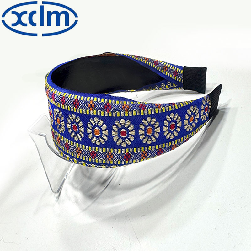 Retro hairpins, wide-brimmed hair bands, embroidered ethnic floral hair clips, face wash headbands, hair accessories, high head, widened and exquisite Item Picture