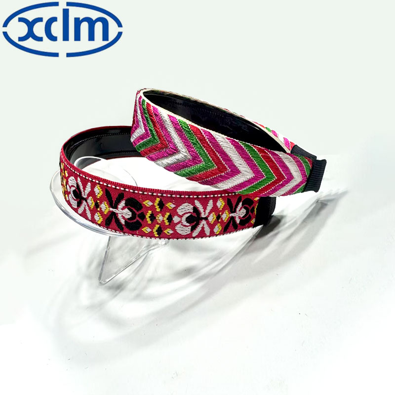 Retro hairpins, wide-brimmed hair bands, embroidered ethnic floral headbands, new hair accessories, high head, widened and exquisite details Picture