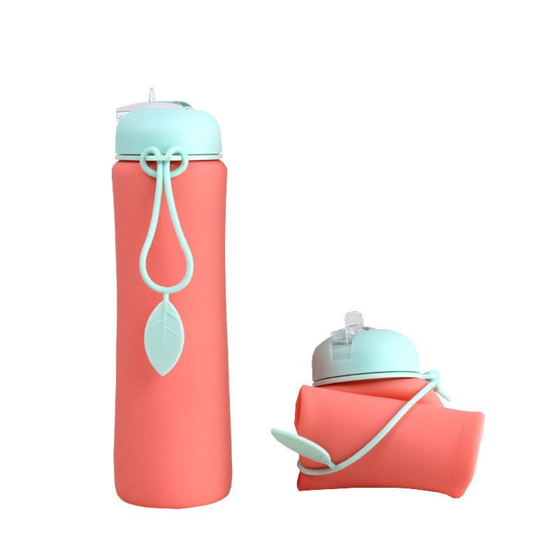 summer new silicone folding water bottle 600ml large capacity outdoor cycling sports kettle portable folding cup Application Scenario