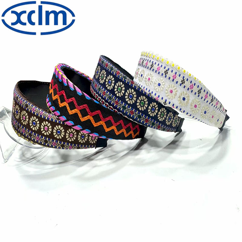 Retro hair clips, wide-edge hair bands, embroidered ethnic floral hair clips, facial wash headbands, new hair accessories, wider and more exquisite