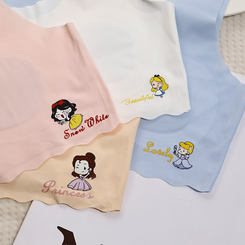 developmental girls girl's underwear 9-12 ice silk vest student children's underwear bra female summer seamless Application Scenario