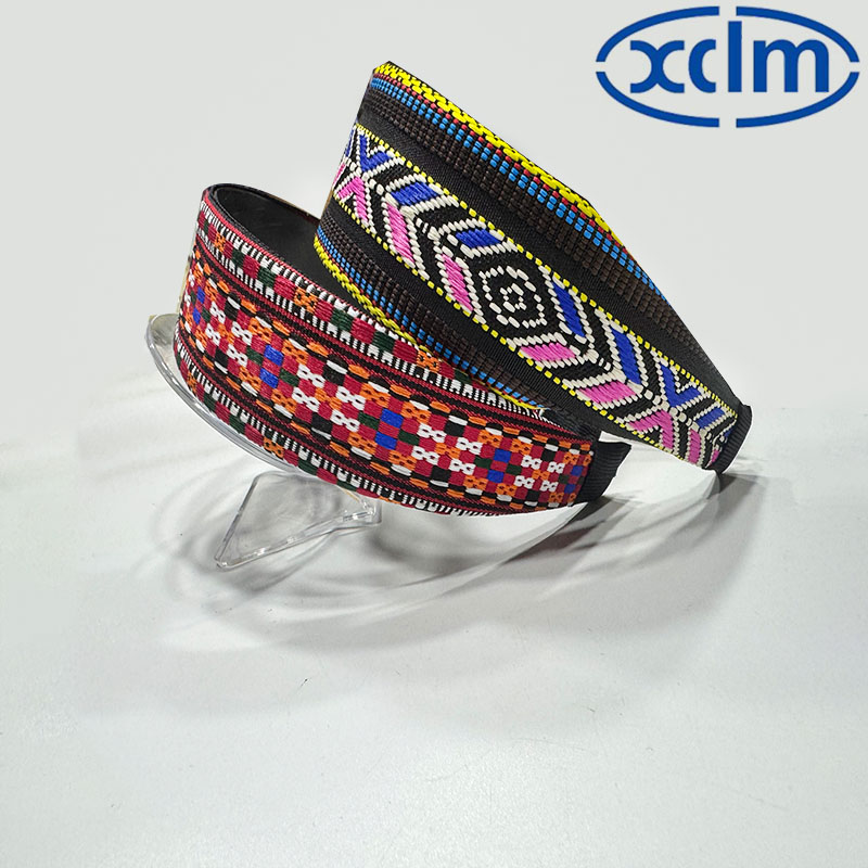 Retro hair clips, wide-brimmed hair bands, embroidered ethnic floral hair clips, face-washing headbands, new hair accessories, high head accessories Application Scenario