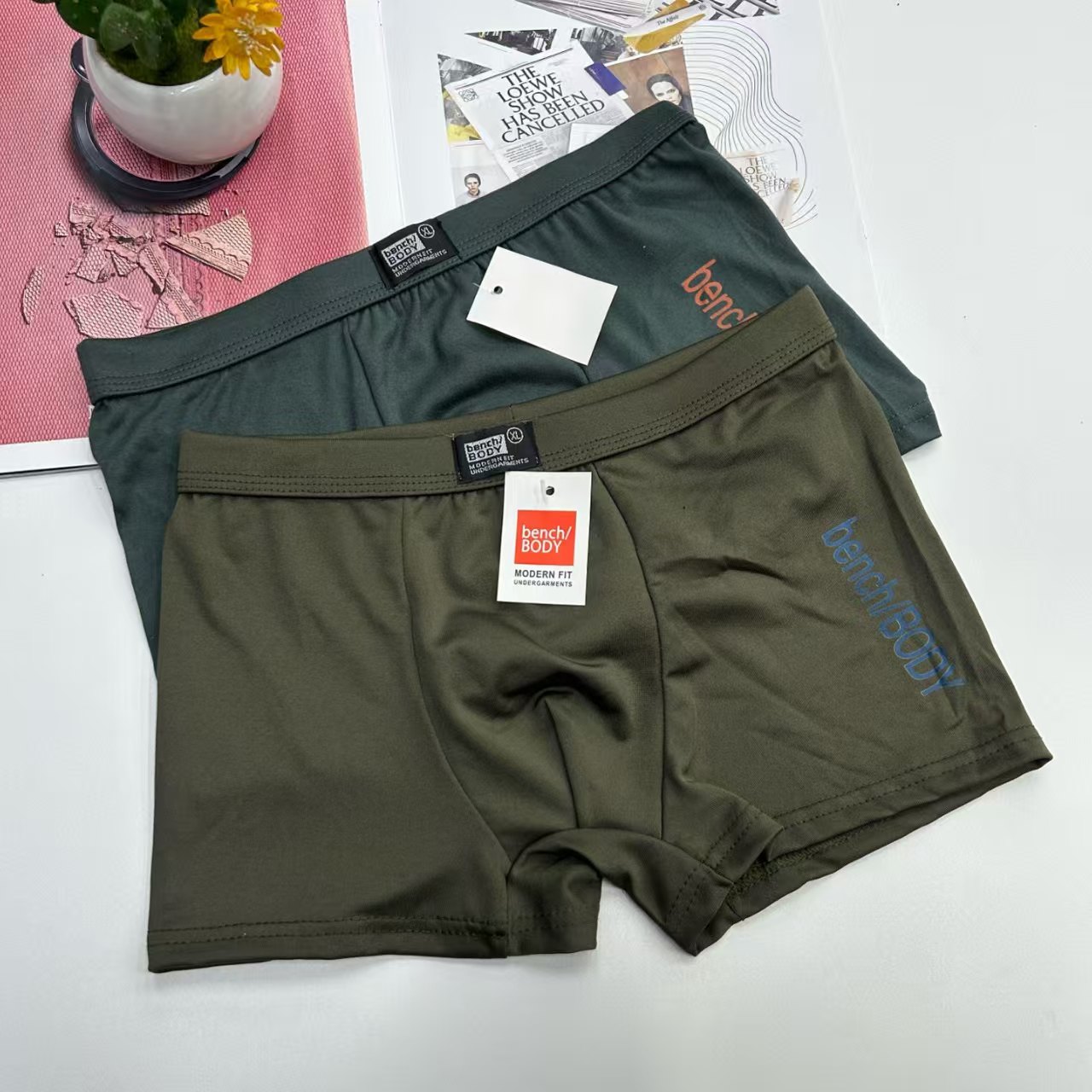 Comfortable flat-angle boys' underpants in stock for export to Europe, America and Africa, with mixed colors and sizes Specification drawing