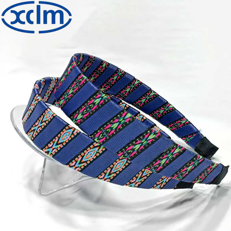 Retro hair clips, wide-brimmed hair bands, embroidered ethnic hair clips, face-washing headbands, new hair accessories, high head accessories, exquisite Item Picture