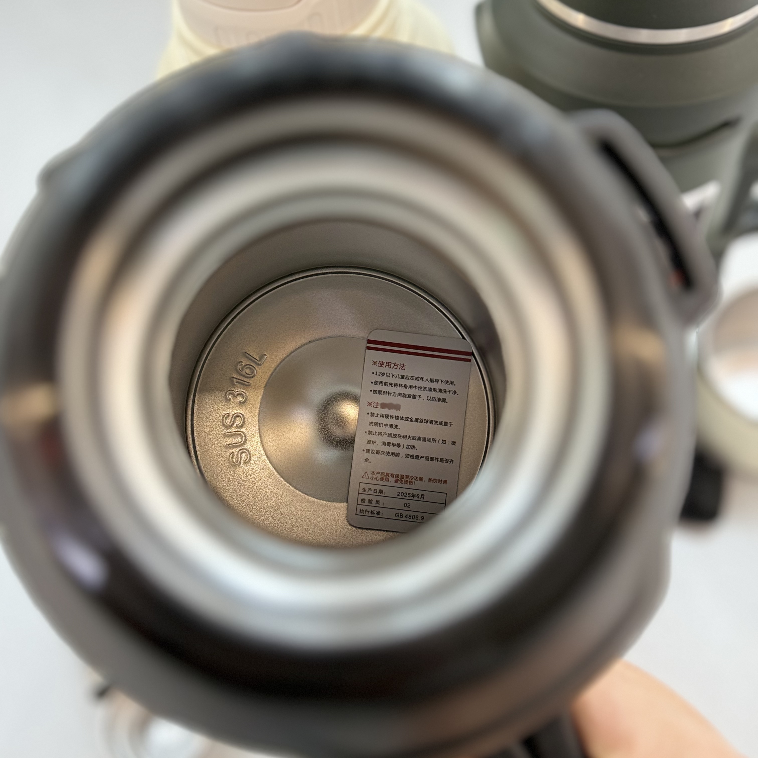 New 316 stainless steel large-capacity outdoor insulated kettle, travel kettle and insulated cup for autumn and winter 2025 Item Picture