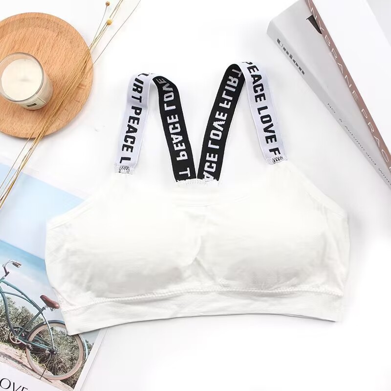 backless bra sports underwear women's seamless small chest push up student sling tube top yoga vest women's outer wear Application Scenario