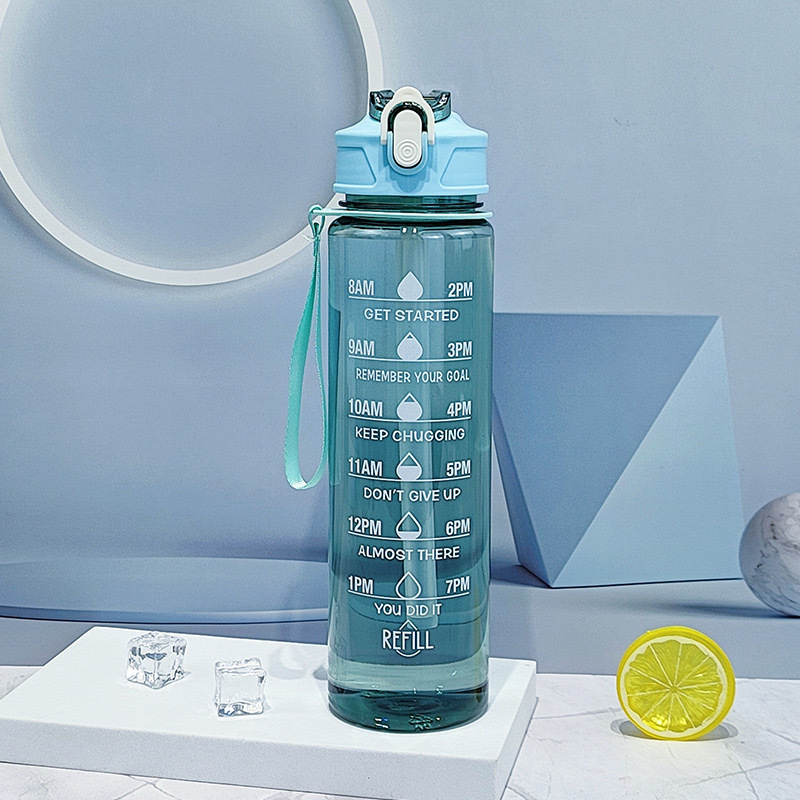 large capacity plastic straw big water cup plastic water bottle good-looking big fat cup kettle cute summer Application Scenario