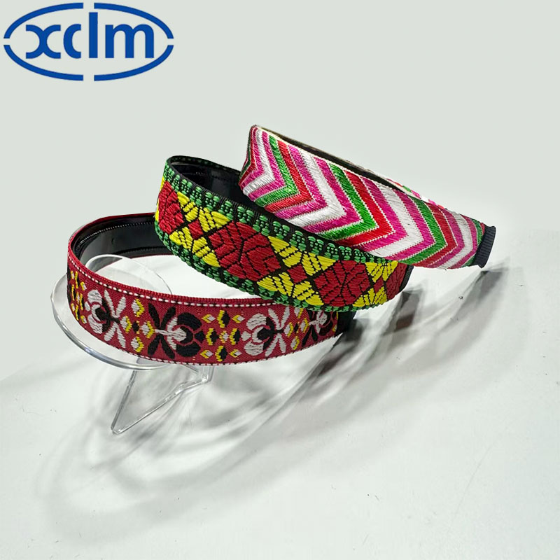 Retro hairpins, wide-brimmed hair bands, embroidered ethnic floral headbands, new hair accessories, high head, widened and exquisite