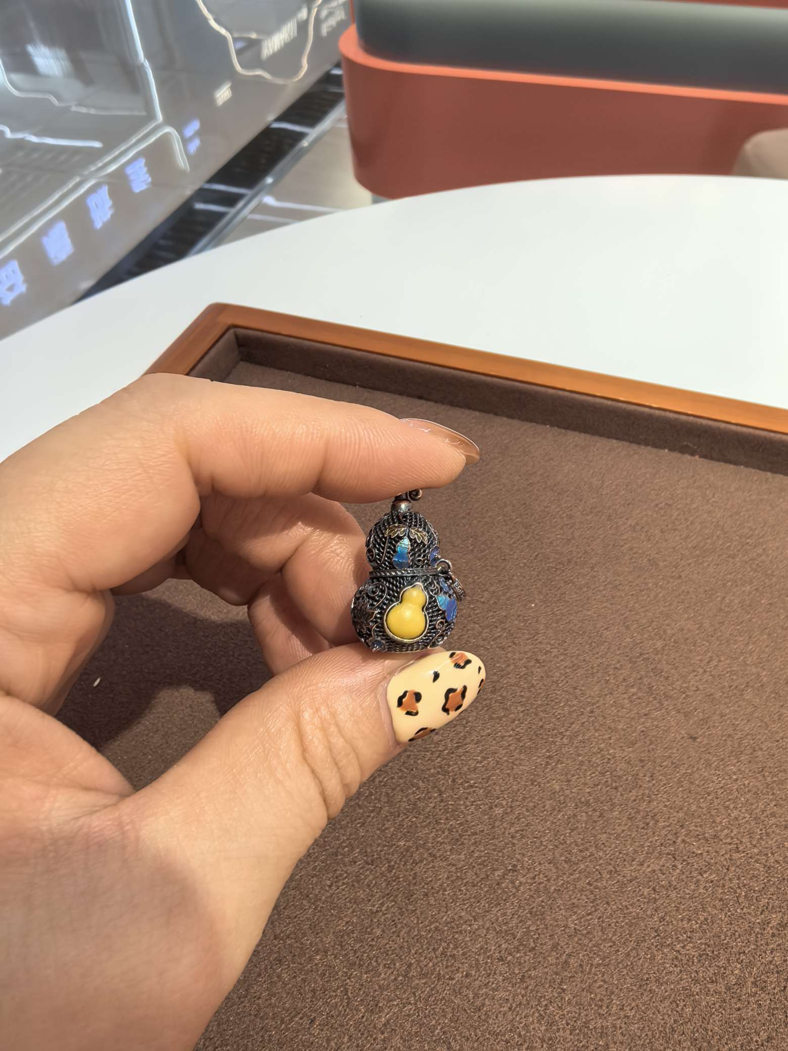 s925 Handmade Old Silver Brocade Blue Amber Gourd Pendant p2766/z1242 14.5*2 details Picture