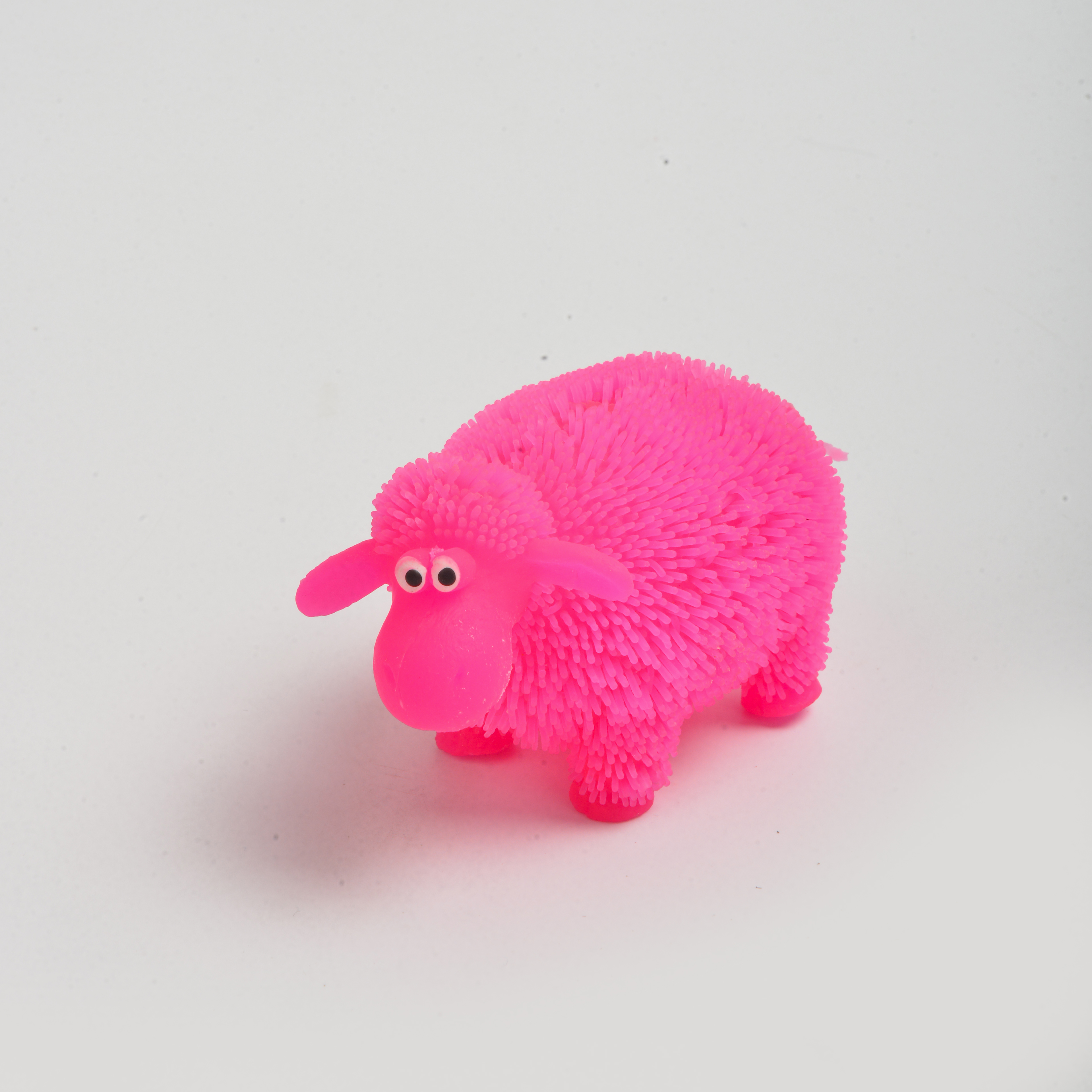TPR Stress Relief Toy, Soft Bristle Glitter Toy with Light, YOYO Dolly Sheep Squeeze Fun Stress Relief Puzzle Toy Specification drawing