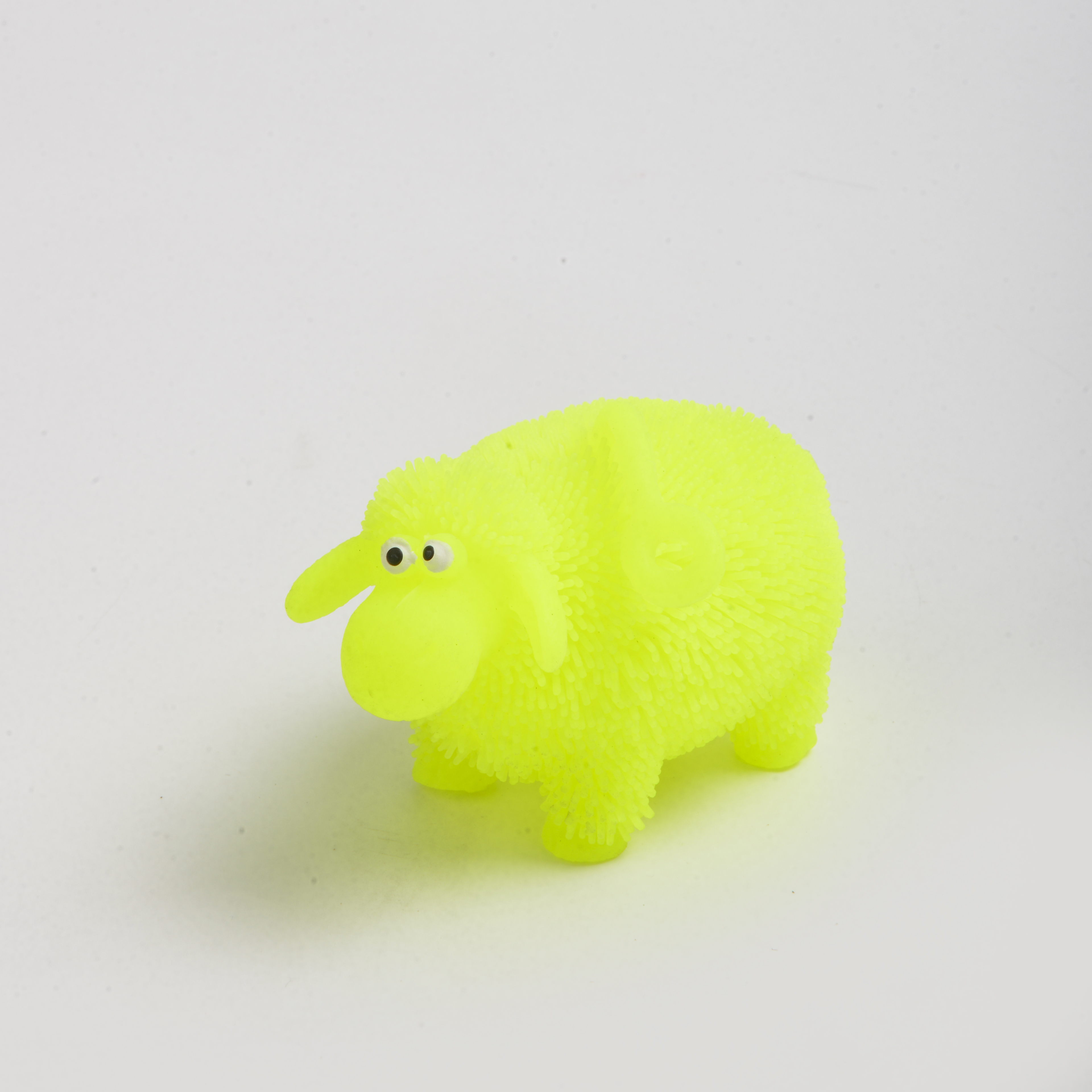 TPR Stress Relief Toy, Soft Bristle Glitter Toy with Light, YOYO Dolly Sheep Squeeze Fun Stress Relief Puzzle Toy full figure