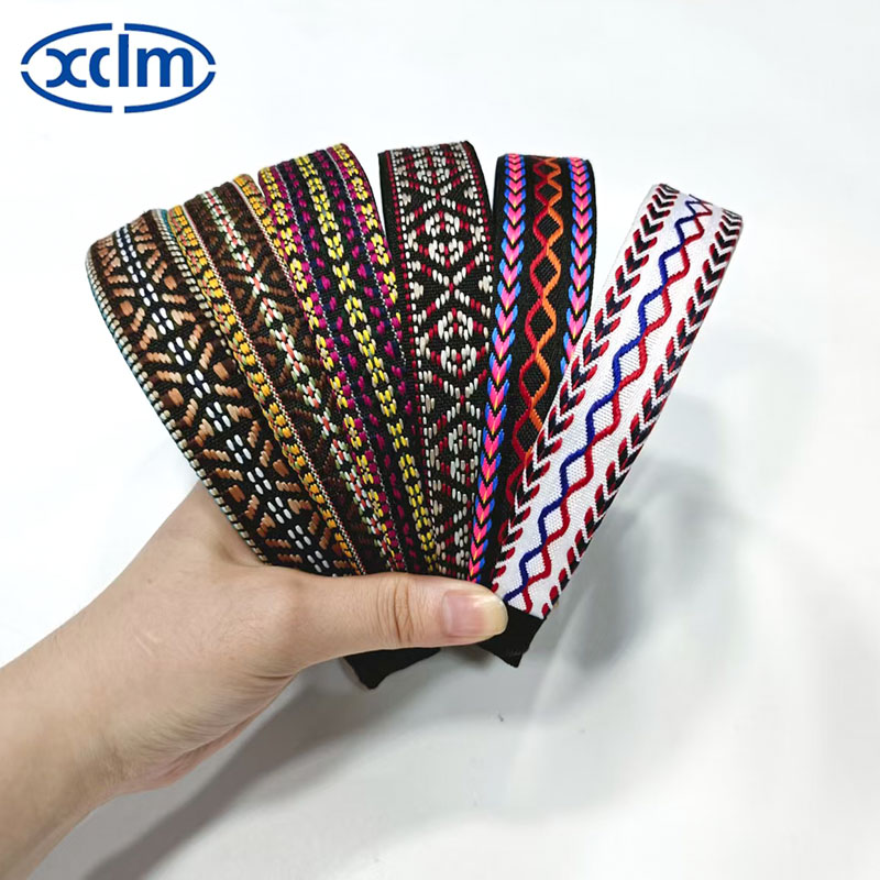 Ethnic anti-slip hair clips, wide-edge facial hair bands, headwear, pressure hair, elegant adult new hair accessories, simple headbands, hair clips Application Scenario