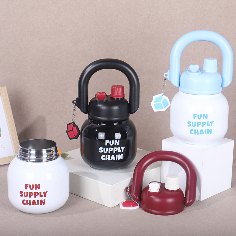 A new type of stainless steel insulated cup with a handle and straw, a portable large-bellied cup for women with a high appearance level