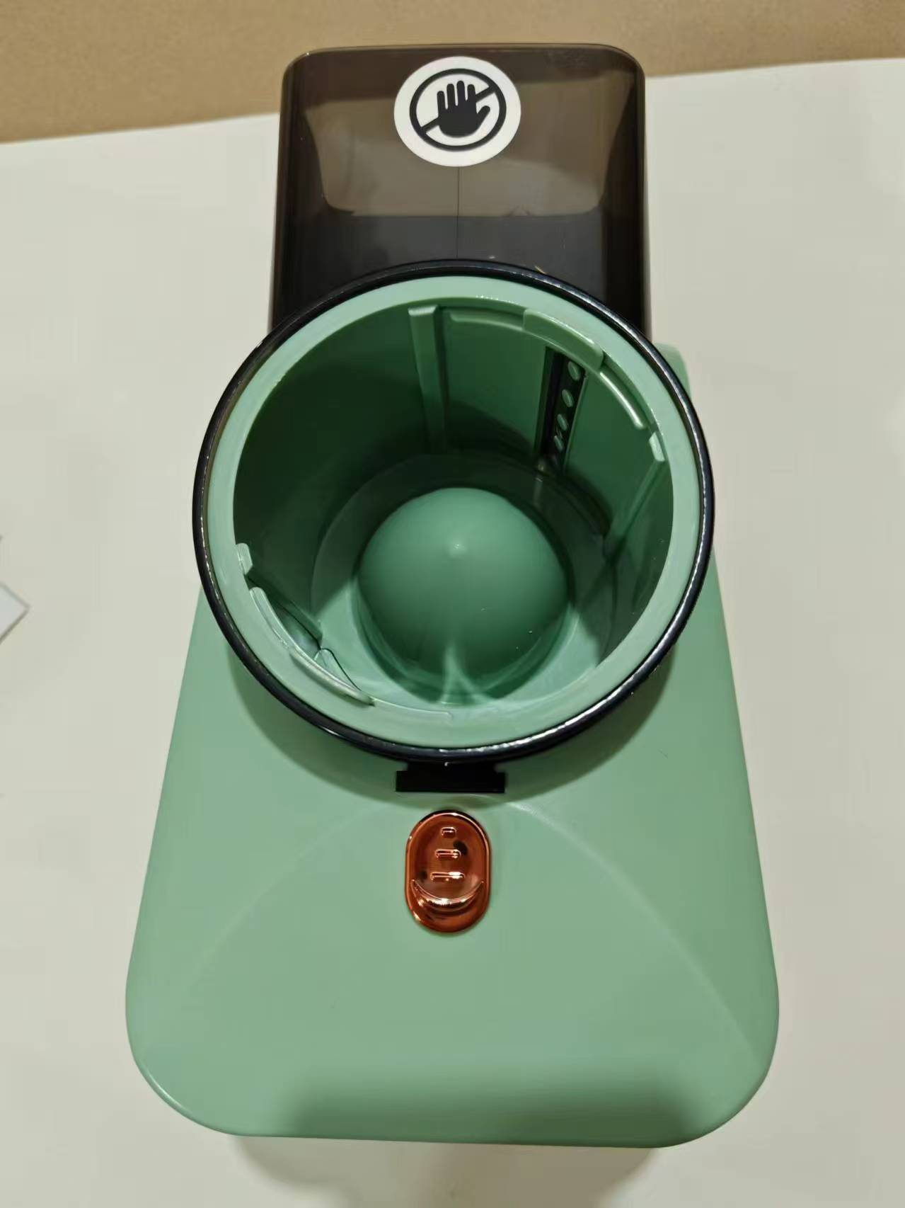 Multi-functional electric vegetable cutter Item Picture