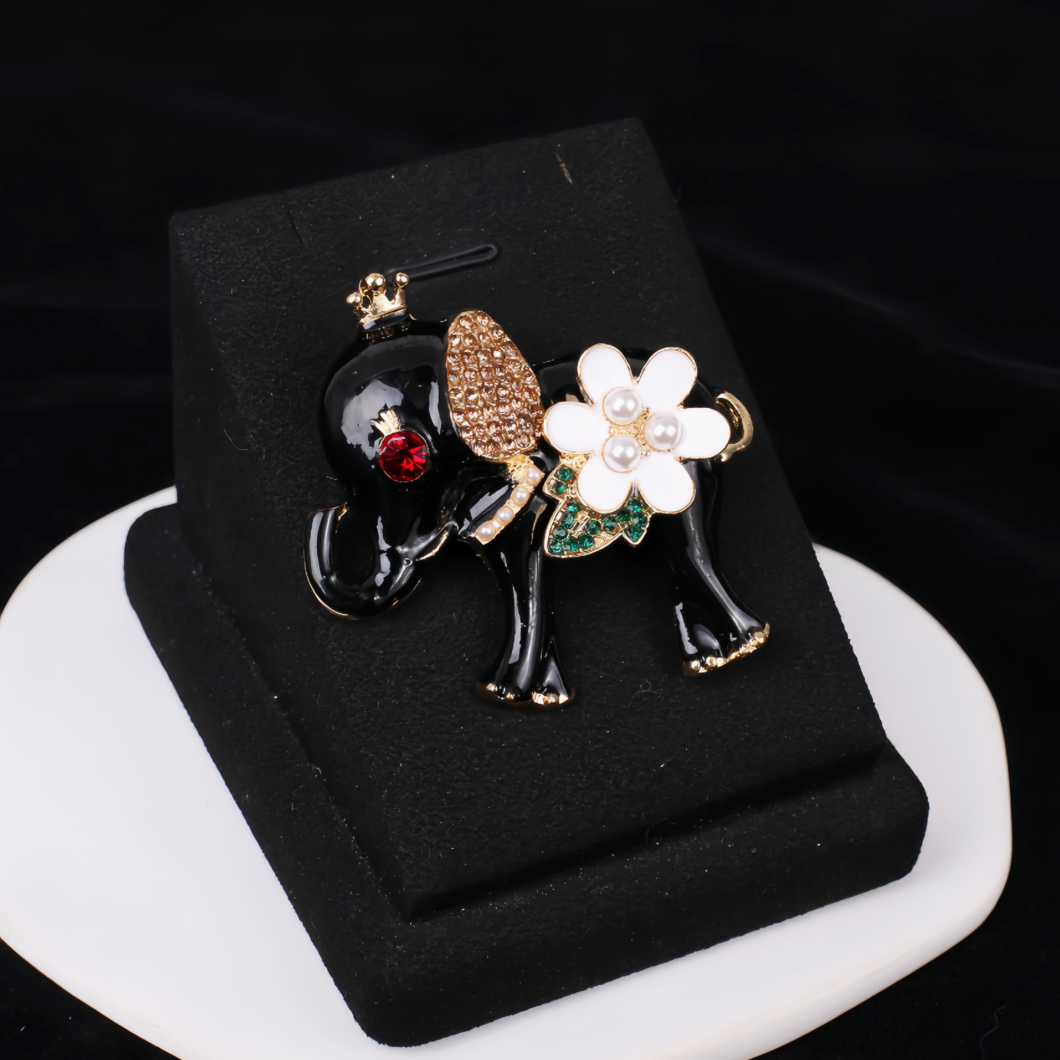 2026年新款精美吉象如意异国风珐琅大象胸针 ins潮个性气质胸花超萌大象动物衣服配饰东南亚吉祥物可爱花花精美大象胸针