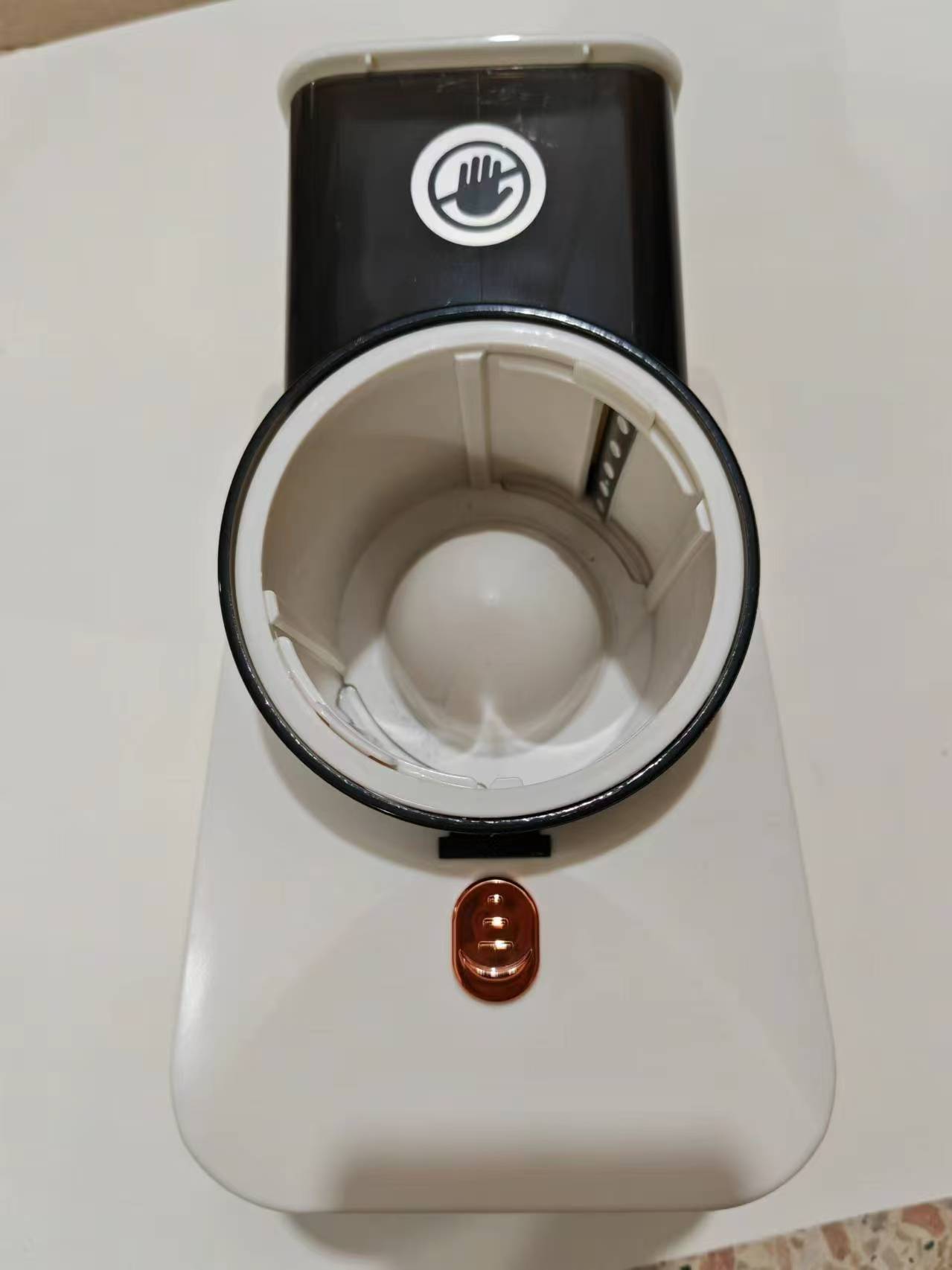 Multi-functional electric vegetable cutter