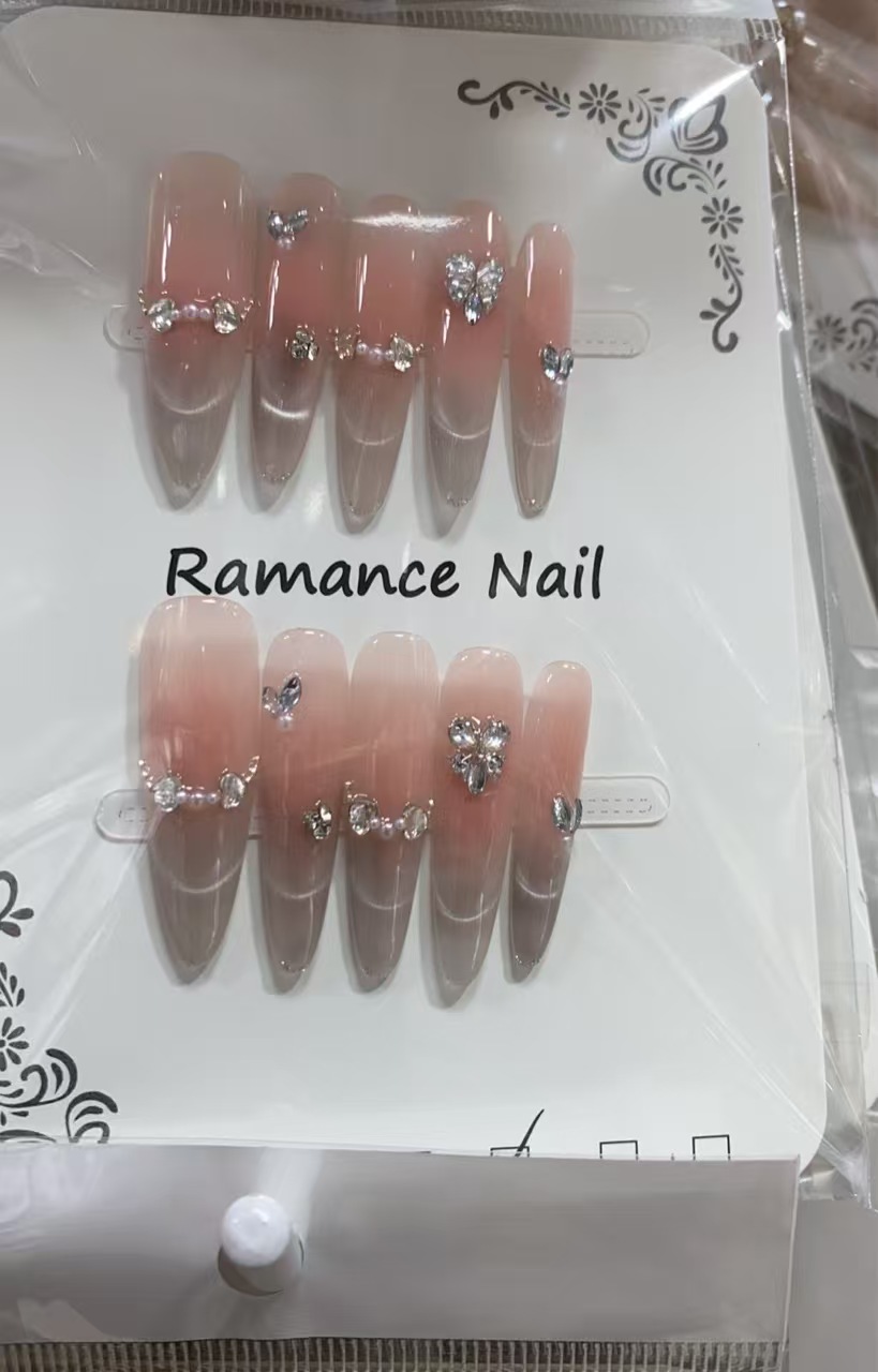 猫眼简约爆款穿戴甲气质显白假指甲美甲纯色轻奢甲片工厂批发定制详情图9