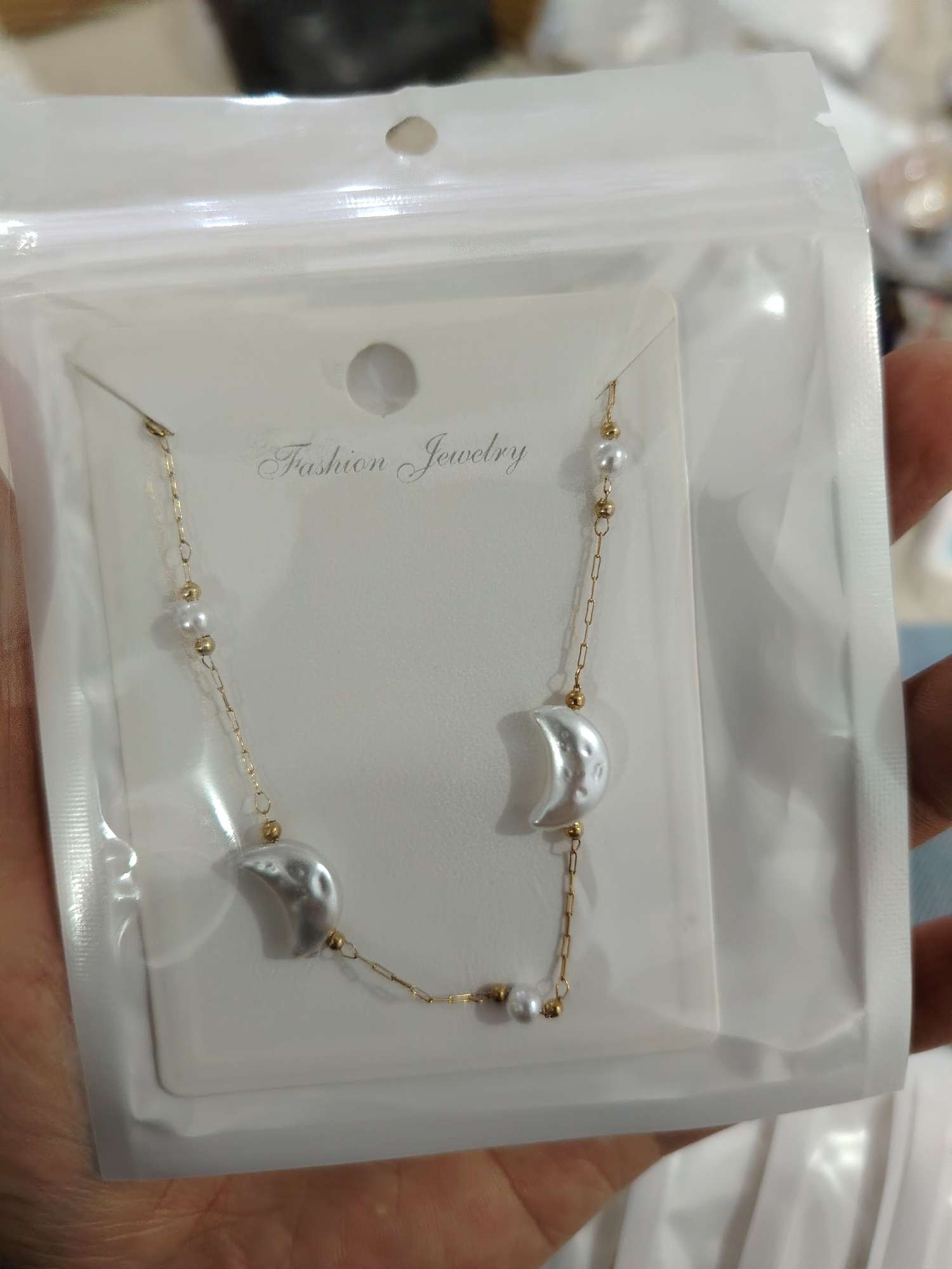 项链首饰白底实物图