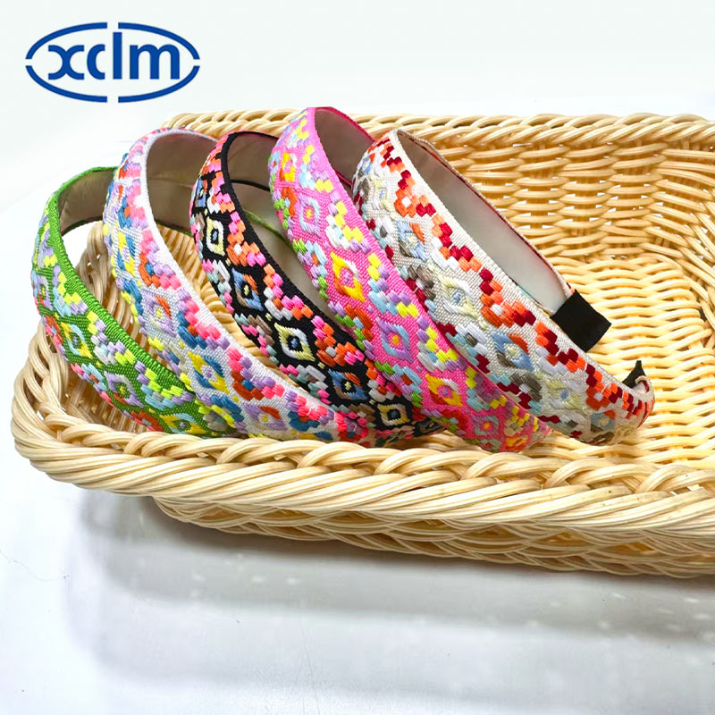 Retro wide-brimmed hair clips, ethnic embroidery floral hair clips, facial cleansing headbands, new hair accessories, high head accessories, exquisite details Picture