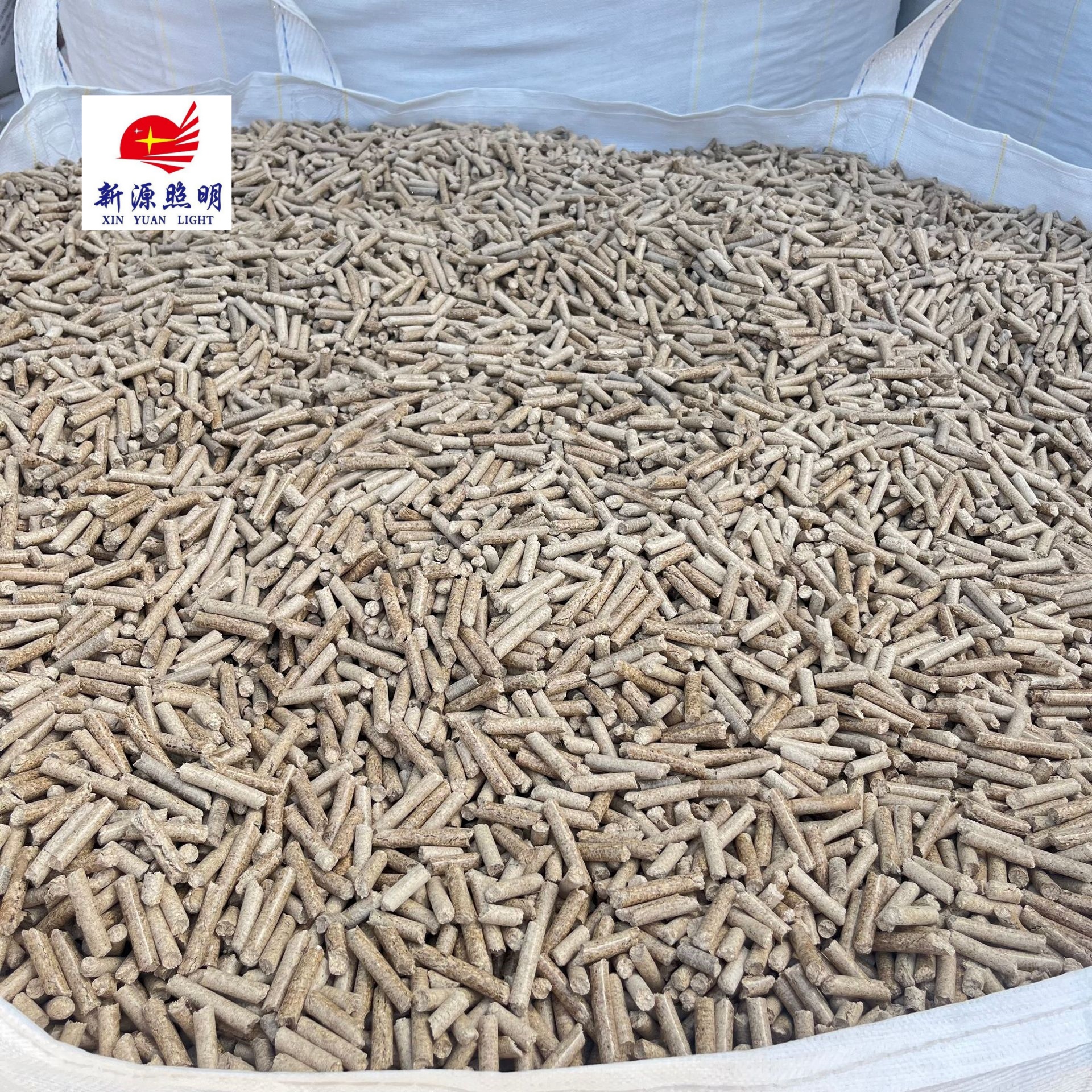 立式燃木火箭炉火箭筒庭院取暖炉户外露营冬季颗粒炉取暖炉白底实物图