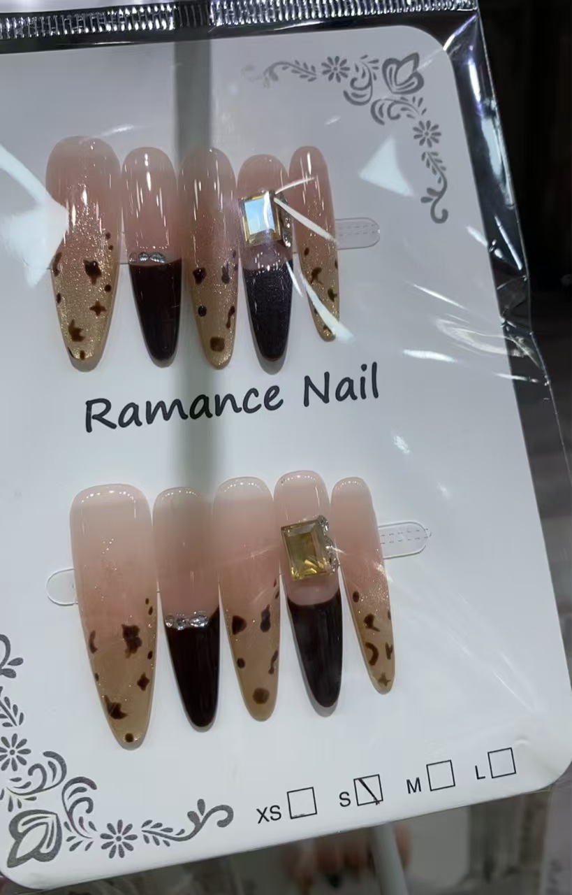 猫眼简约爆款穿戴甲气质显白假指甲美甲纯色轻奢甲片工厂批发定制详情图8