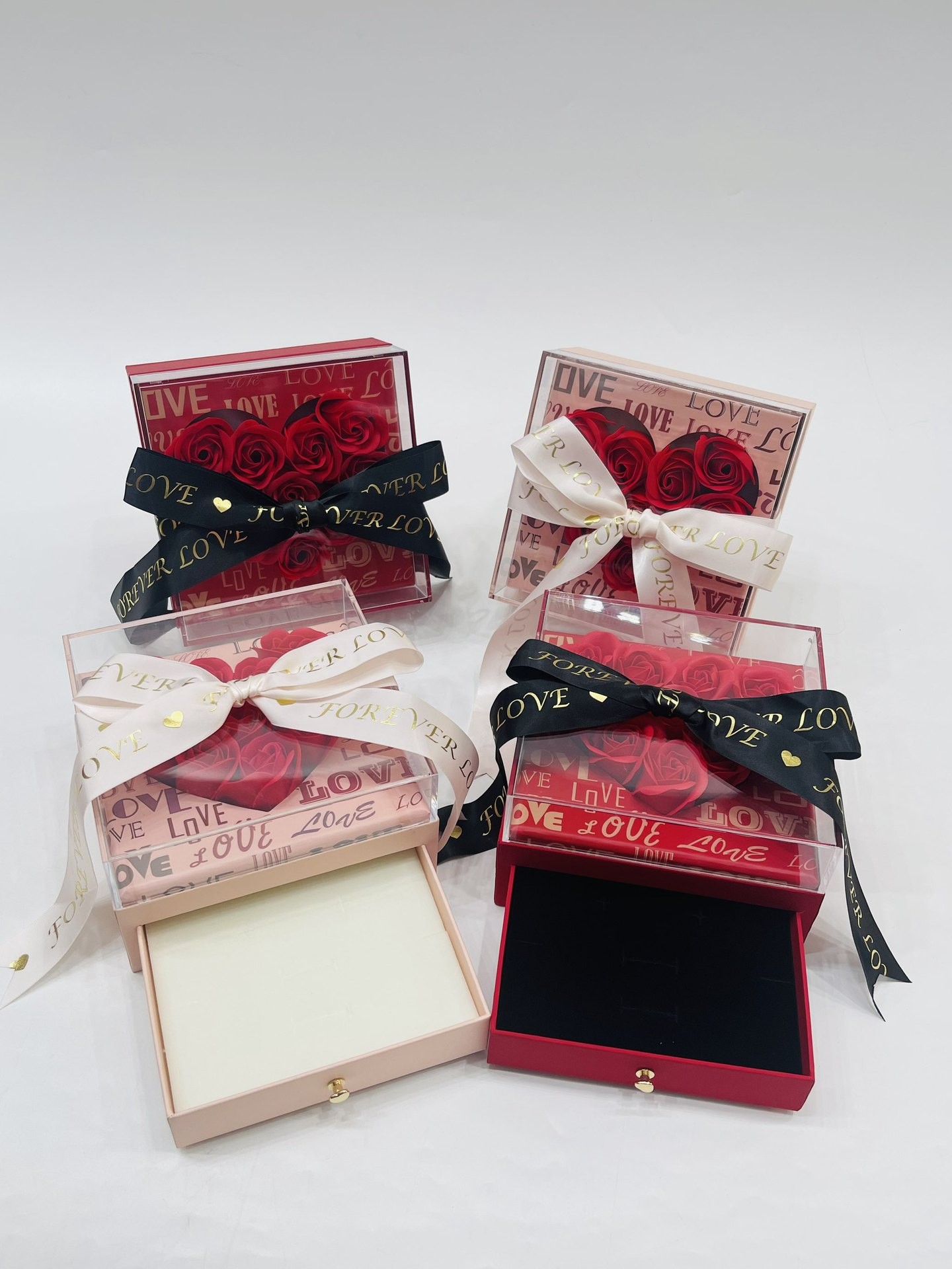 手表盒/悬浮盒/首饰盒项链盒/饰品盒/欧美收纳珠宝盒白底实物图