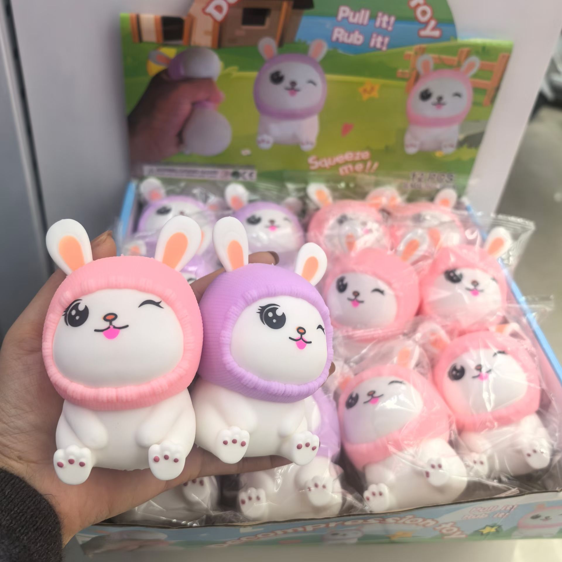 毛线兔可爱兔帽子捏捏产品图