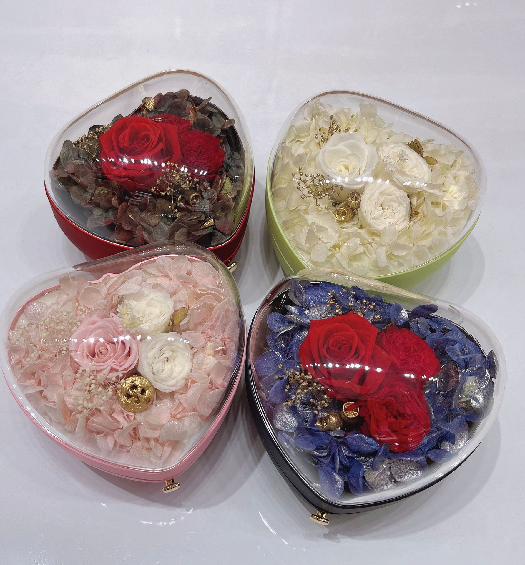 Eternal flower gift box in stock, creative Valentine's Day heart-shaped untoppleable ring storage box, festival gift box