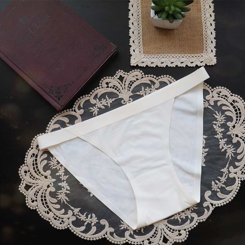 Ladies in stock at a super low price of 7A antibacterial, simple, thin and sexy one-piece seamless underwear for export, low-waisted women's briefs wholesale Specification drawing
