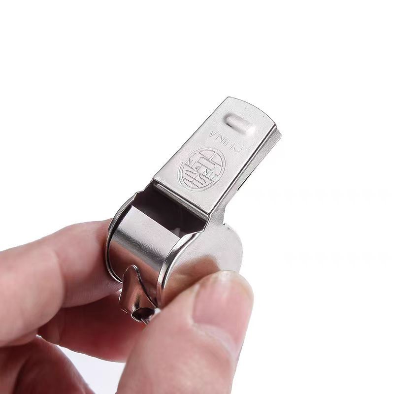 裁判口哨金属哨子不锈钢口哨金属口哨运动口哨体育运动用品带挂绳户外装备助威详情3