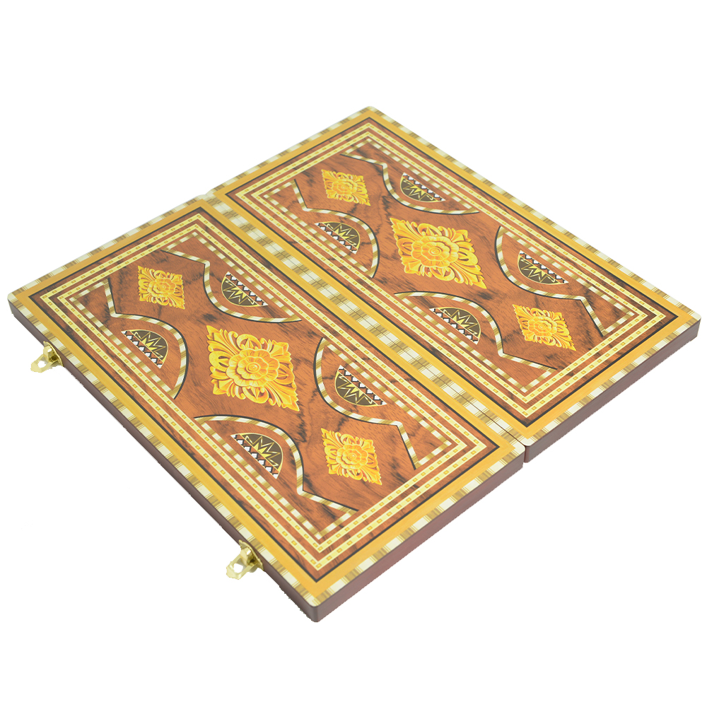 High-end wooden backgammon portable foldable multi-size casual entertainment chessboard wholesale, foreign trade puzzle party game Application Scenario