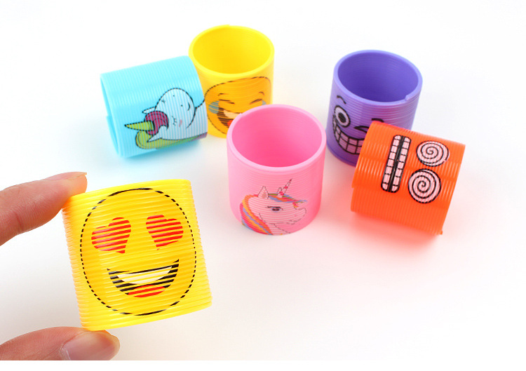 七彩弹簧圈儿童益智玩具迷你彩虹圈多色彩虹圈怀旧弹力圈笑脸混装奖品定制图案叠叠乐详情3