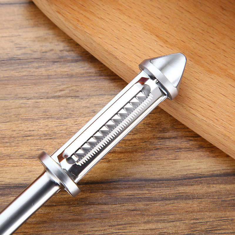 Zinc alloy water drop handle peeler, household potato peeler, three-in-one kitchen peeler for shred and sprouting Application Scenario
