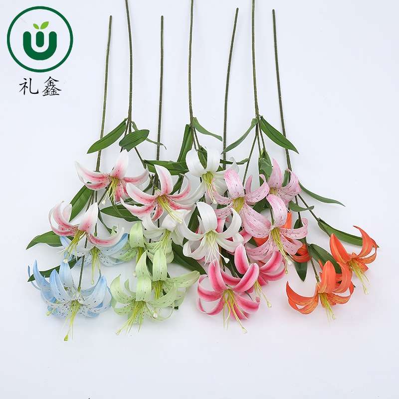 A variety of creative simulation handicrafts, handcrafted ornaments, gifts, decorative artworks, practical and beautiful flame flowers to choose from detail image 3