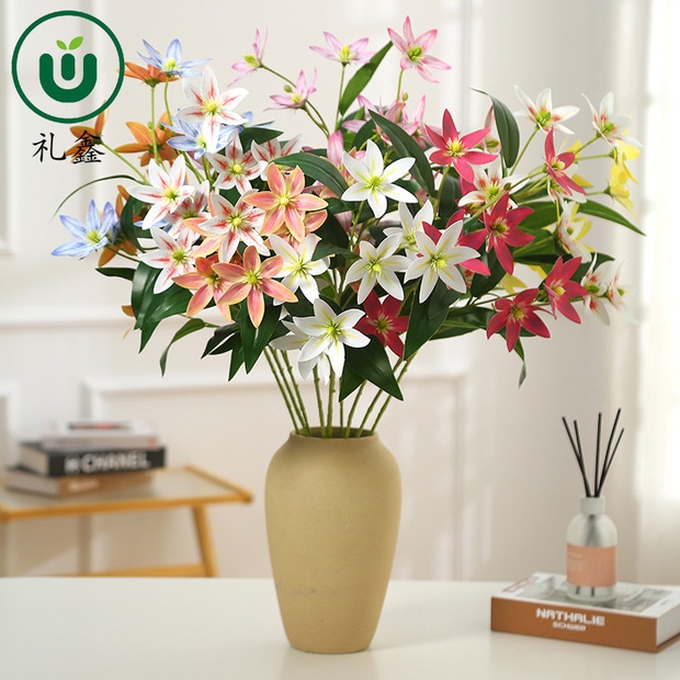 A variety of Baihe creative simulation handicrafts, handcrafted ornaments, gifts and decorative artworks are available for selection