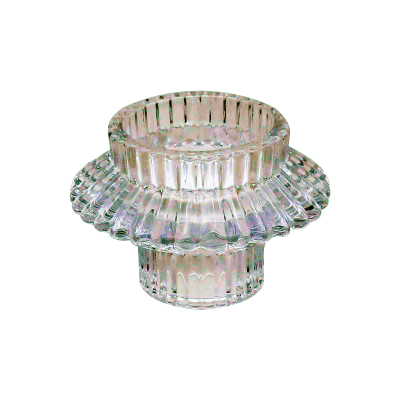 A classic and popular indoor candlestick with vertical pattern and glass design