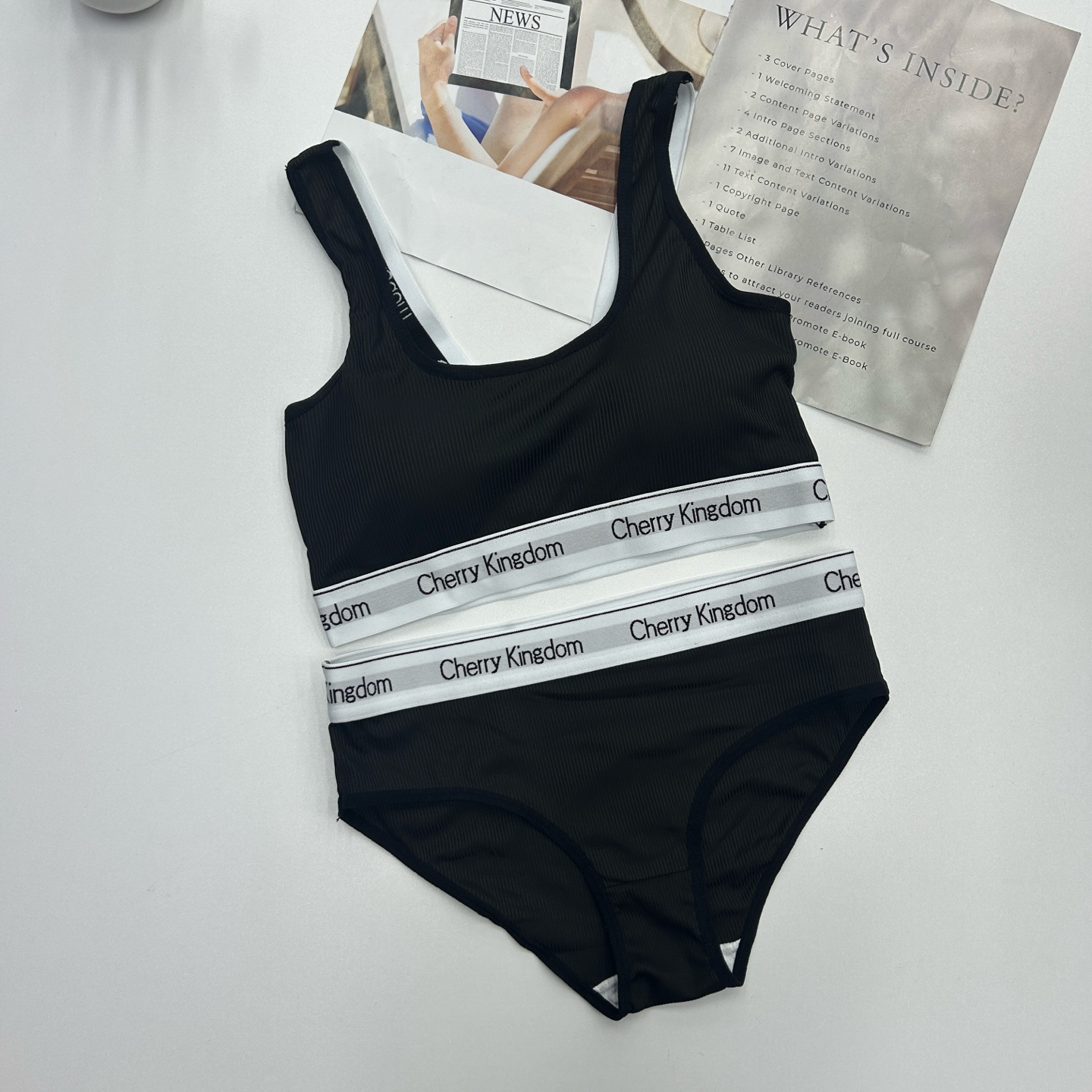 This is a beautifully crafted vest-style bra set for export to Europe, America and Africa. It comes with a bra pad and is a sports bra set without underwire. Each piece is individually packaged and the price is very reasonable details Picture