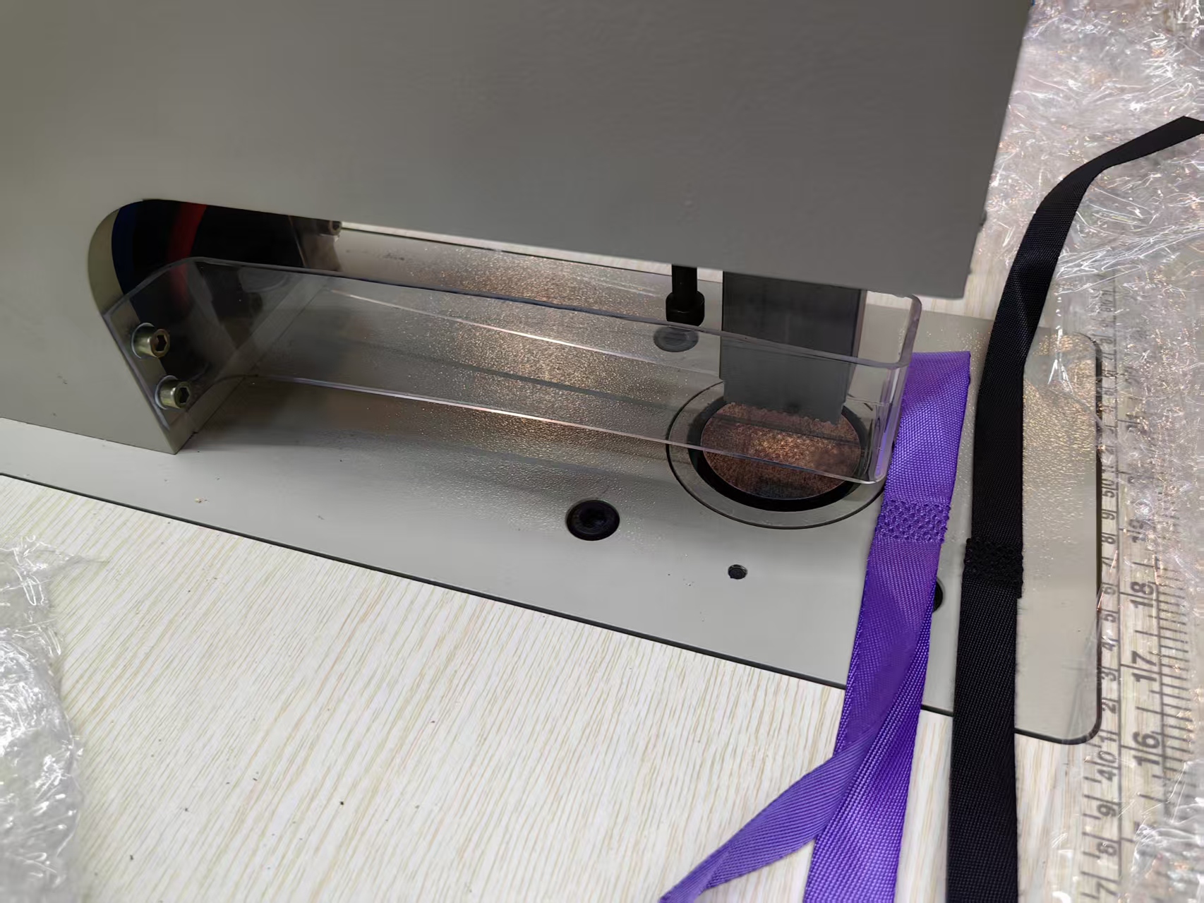 Ultrasonic spot welding machine, head, surgical gown, waist press head, non-woven fabric, hand-held spot welding head, woven ribbon, ribbon, head, Velcro, bra sling, head, factory direct sales, durable pic 12