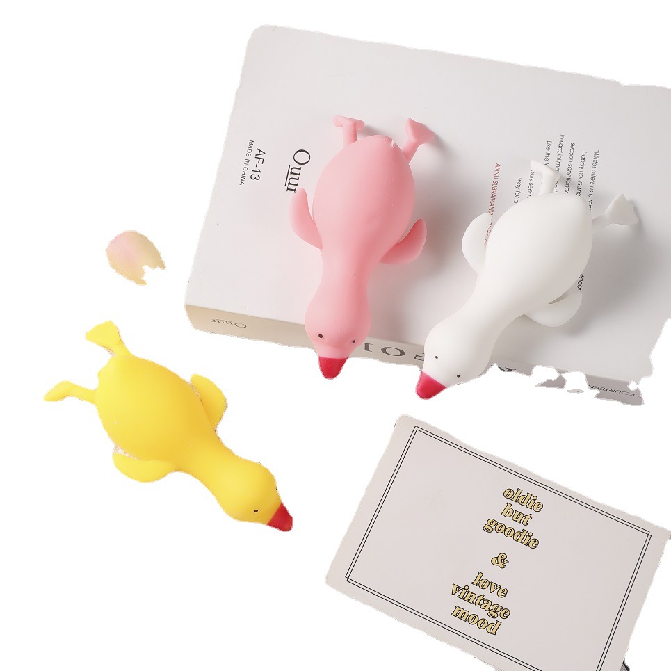 Release the big white goose, the Internet celebrity stress-relieving duck, the cartoon papa duck, the cute vinyl slow-rebound stress-relieving toy wholesale detail image 4