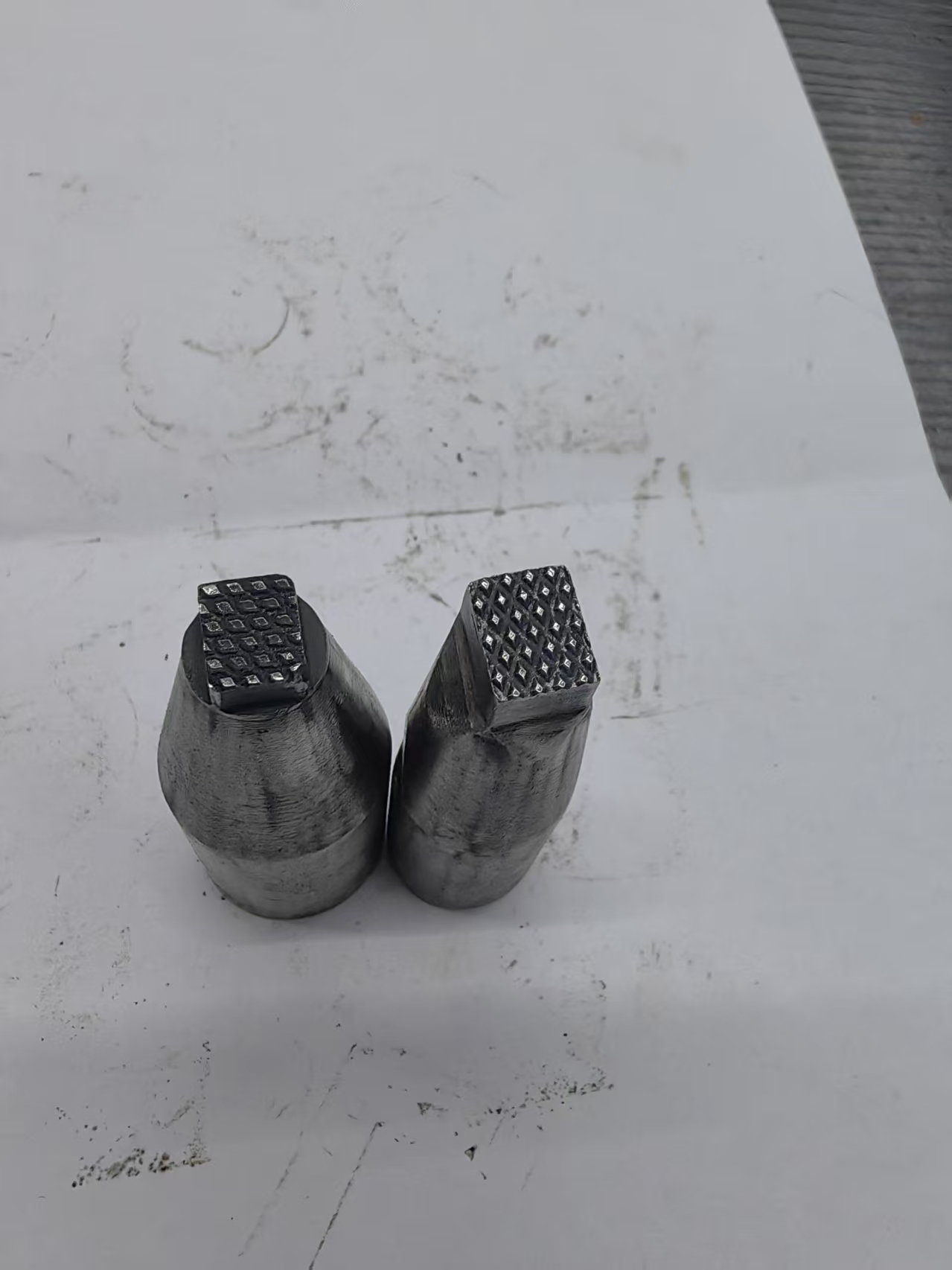 Ultrasonic spot welding machine, head, surgical gown, waist press head, non-woven fabric, hand-held spot welding head, woven ribbon, ribbon, head, Velcro, bra sling, head, factory direct sales, durable pic 10