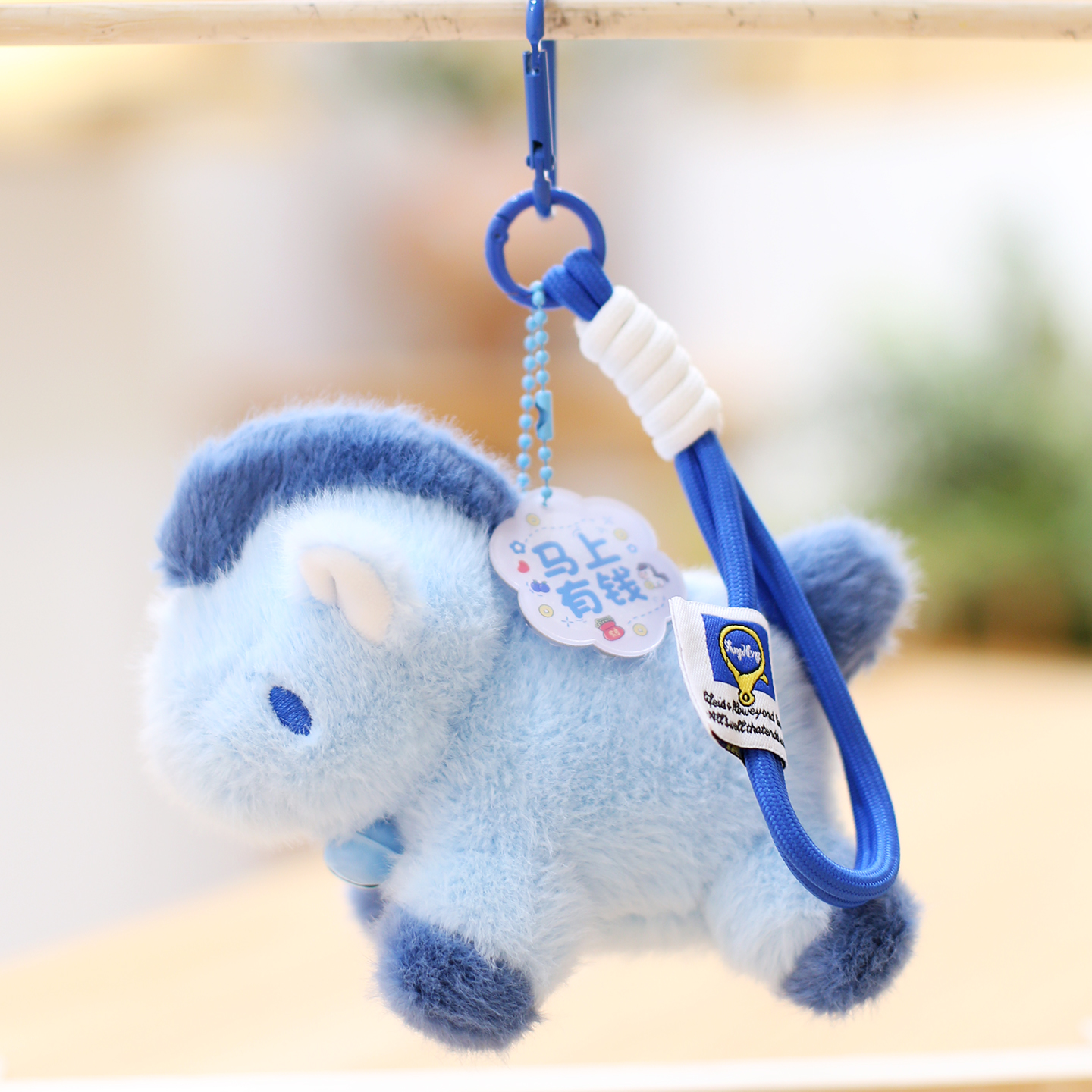 毛绒公仔、玩偶、娃娃实物图