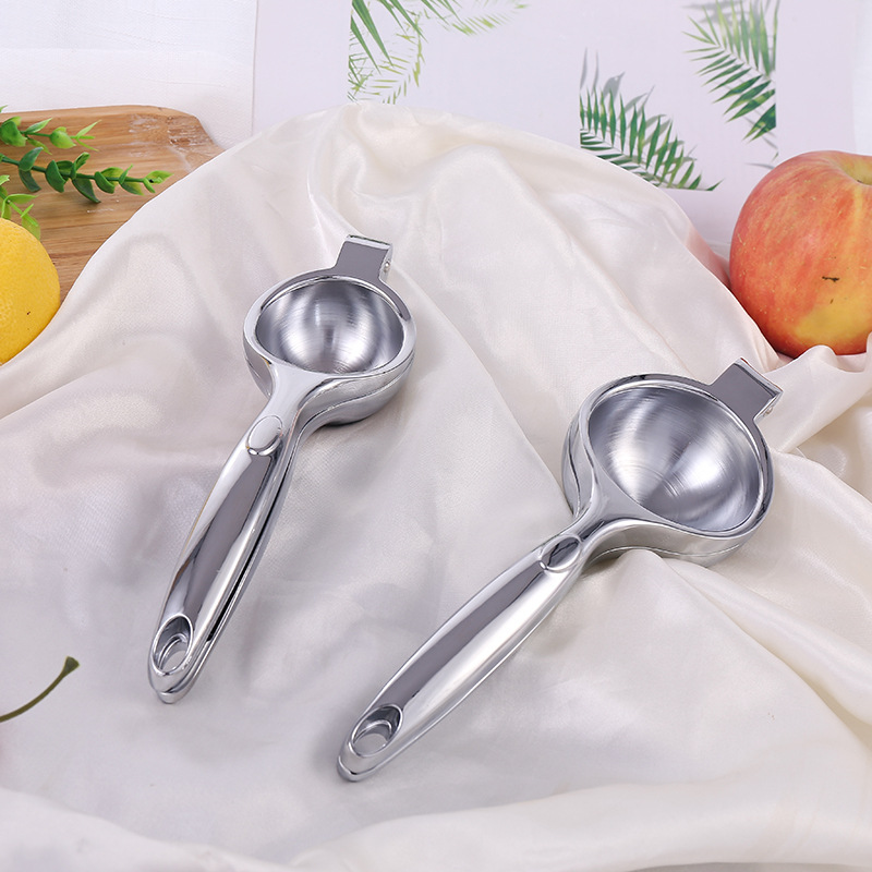 Portable manual zinc alloy lemon juicer, household kitchen effortless lemon clip details Picture