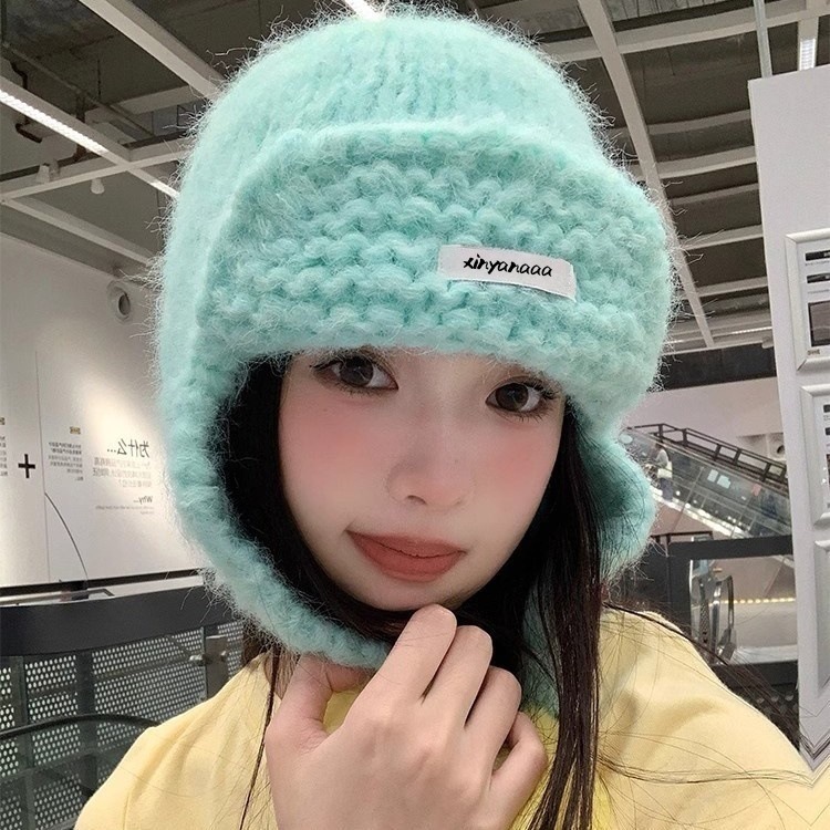 Autumn and winter knitted caps for women in 2025: Cute, versatile, warm, windproof, ear-protecting, headband, ballack cap Specification image