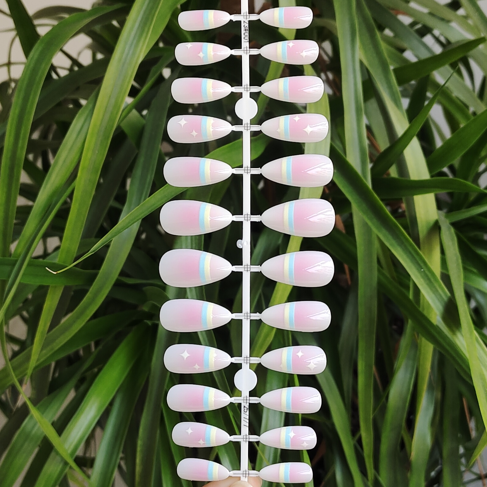 24 PCS PRESS ON NAIL TIPS ALMOND SHAPE PRINTING PROCESS WITH BLUE AND YELLOW LINES AND STAR PATTERN full figure
