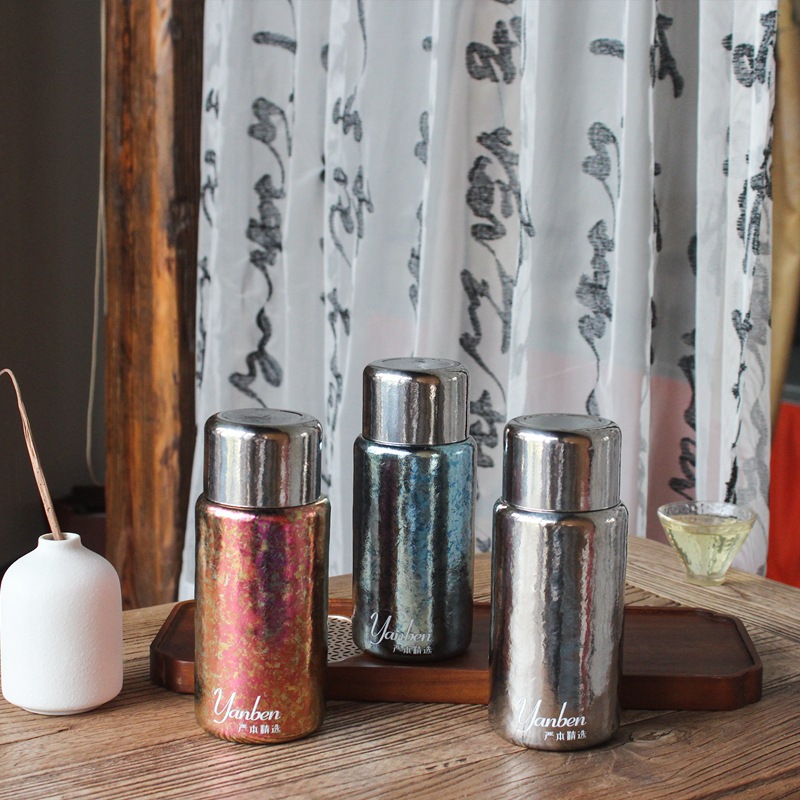 纯钛保温杯双层男女士高颜值磁吸迷你小巧情侣款便携户外水杯子