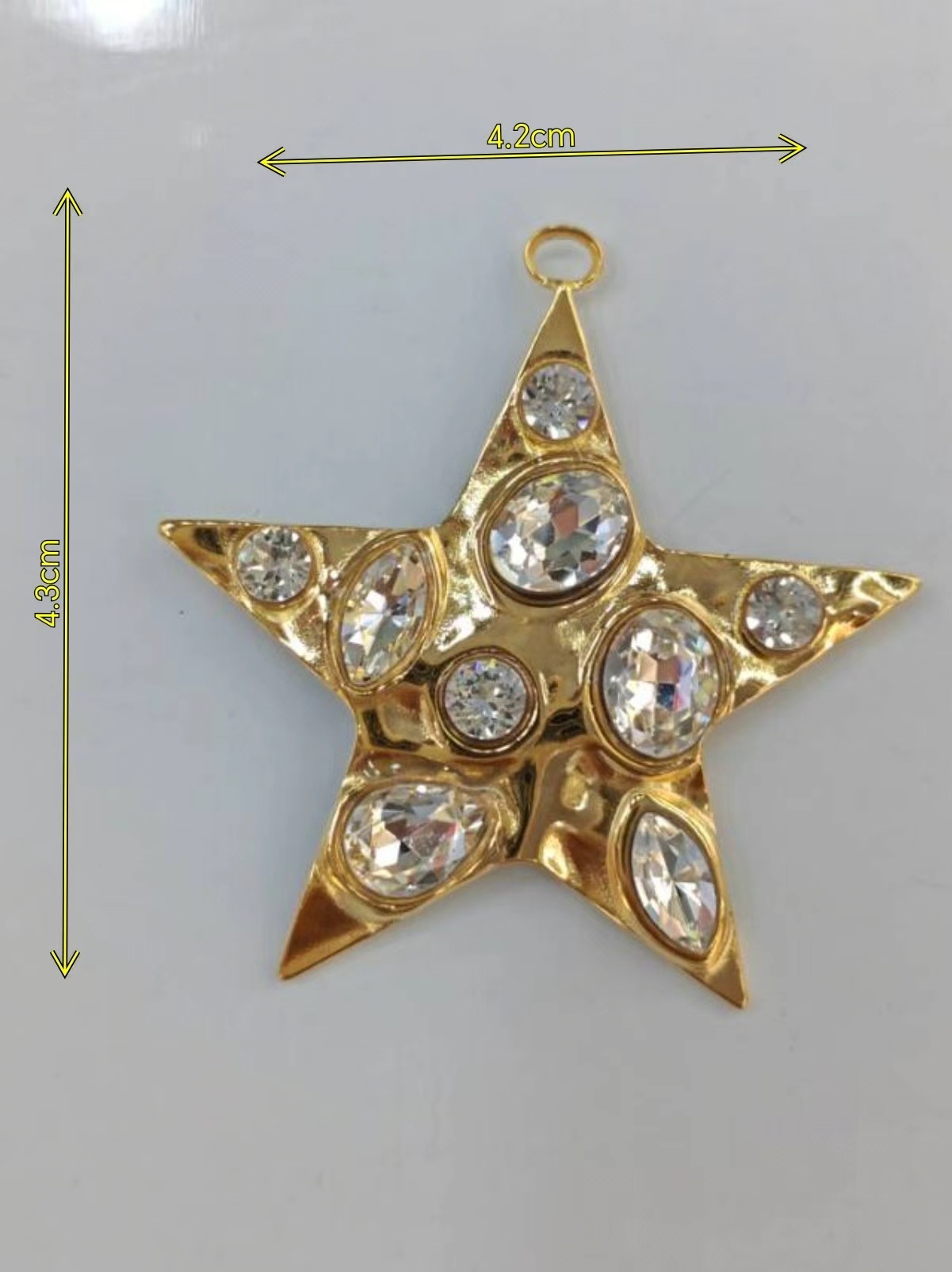 A wide range of fashionable accessories and accessories are carefully selected. Versatile decorative accessories and creative combinations are available in various accessory sets. 304 stainless steel five-pointed star accessories, k9 diamond