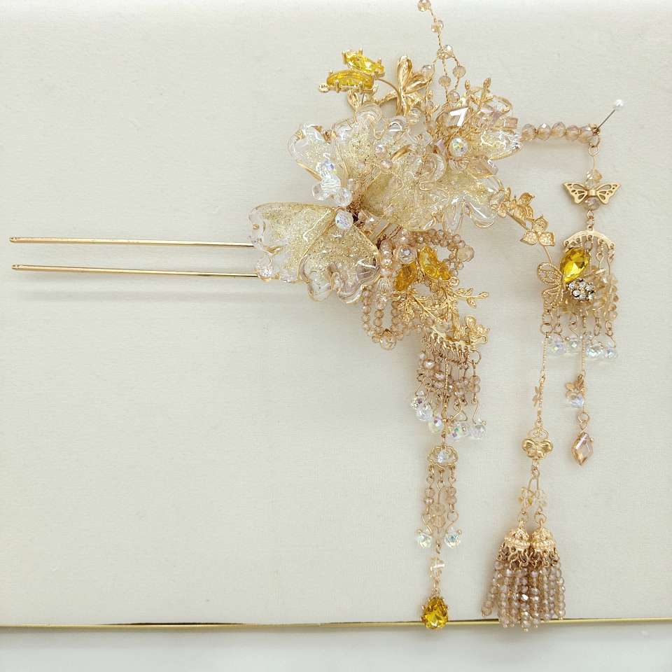 Gilded flower-shaped hairpins with tassels fluttering down like stars in the sky, a pair of ancient-style accessory hairpins, suitable for Hanfu photo shoots, engagement and wedding dress Specification image
