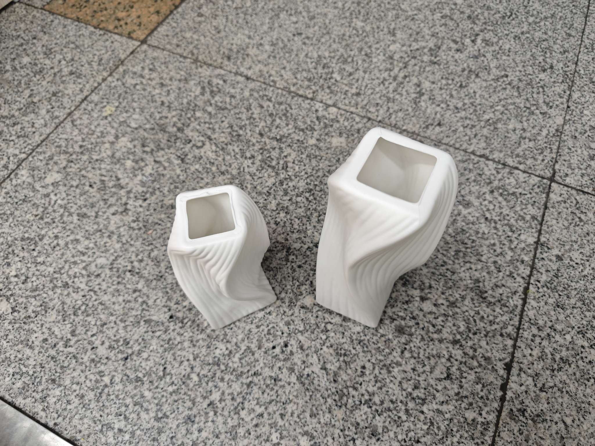 Plastic imitation ceramic vases, entrance table decorations, decorative vases, home furnishings, gifts, imitation ceramic vase ornaments